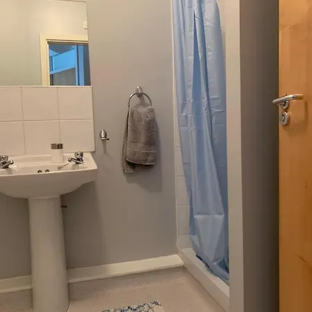 Priory House, Student Accommodation, Manor Village Apartments, Cork Road, X91w427 * 워터퍼드