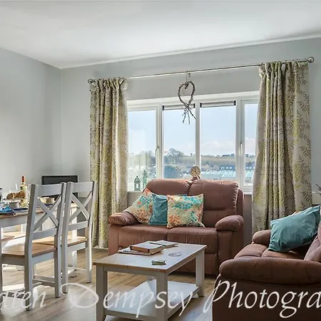 Priory House, Student Accommodation, Manor Village Apartments, Cork Road, X91w427 Waterford
